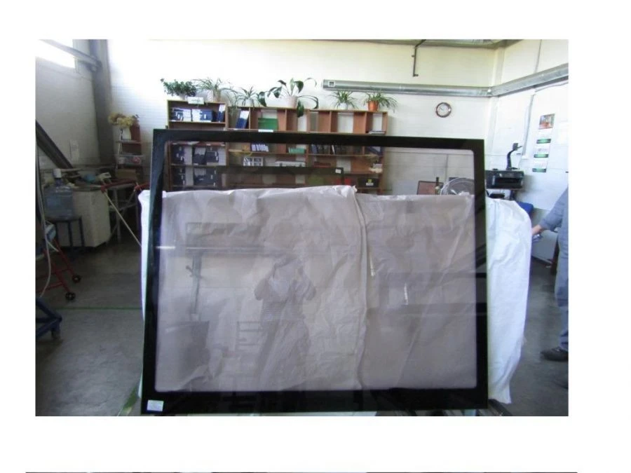 Sidewall window glass #3 right PAZ 320405-04-5403070-01DS
