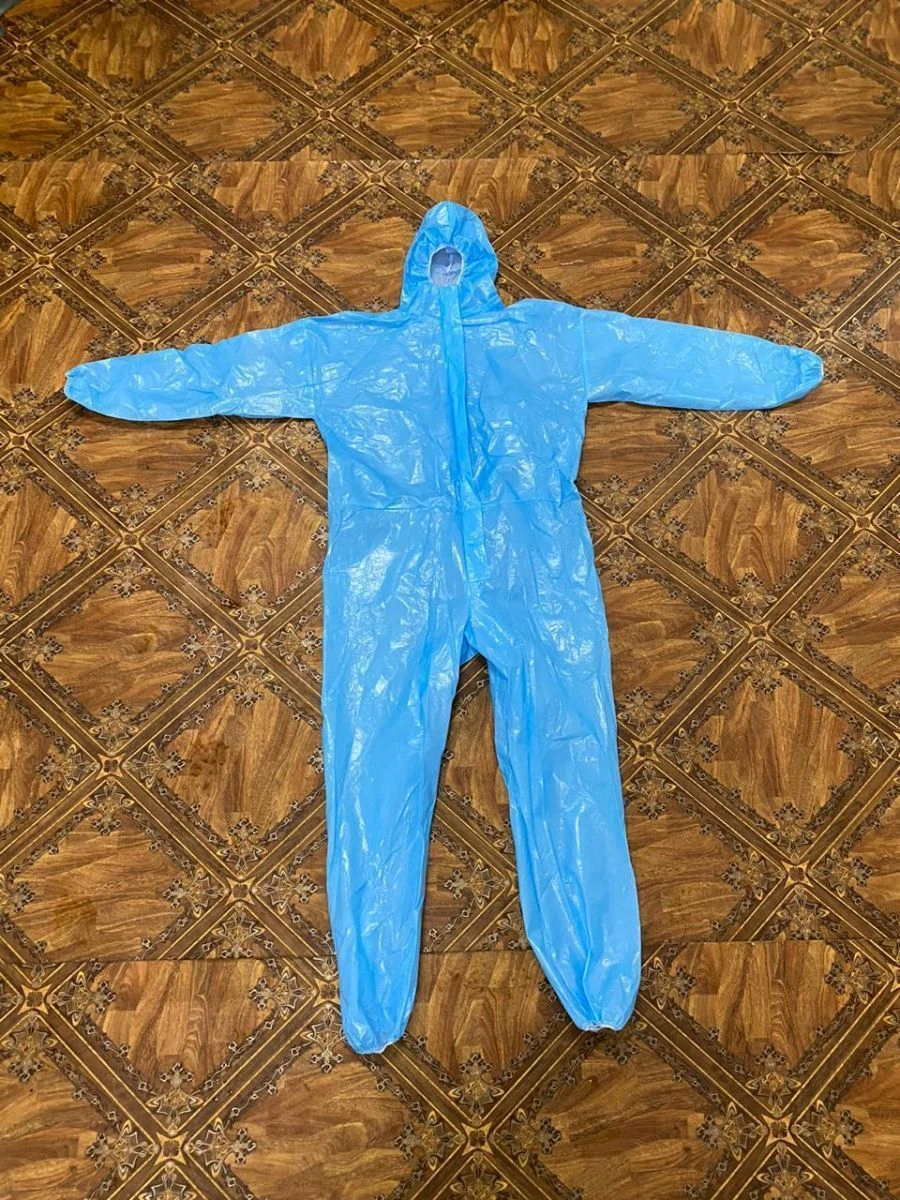 Medical protective overalls disposable type "Casper+" sizes: 42-48, 50-56, 58-64; colour: white, blue, white with blue