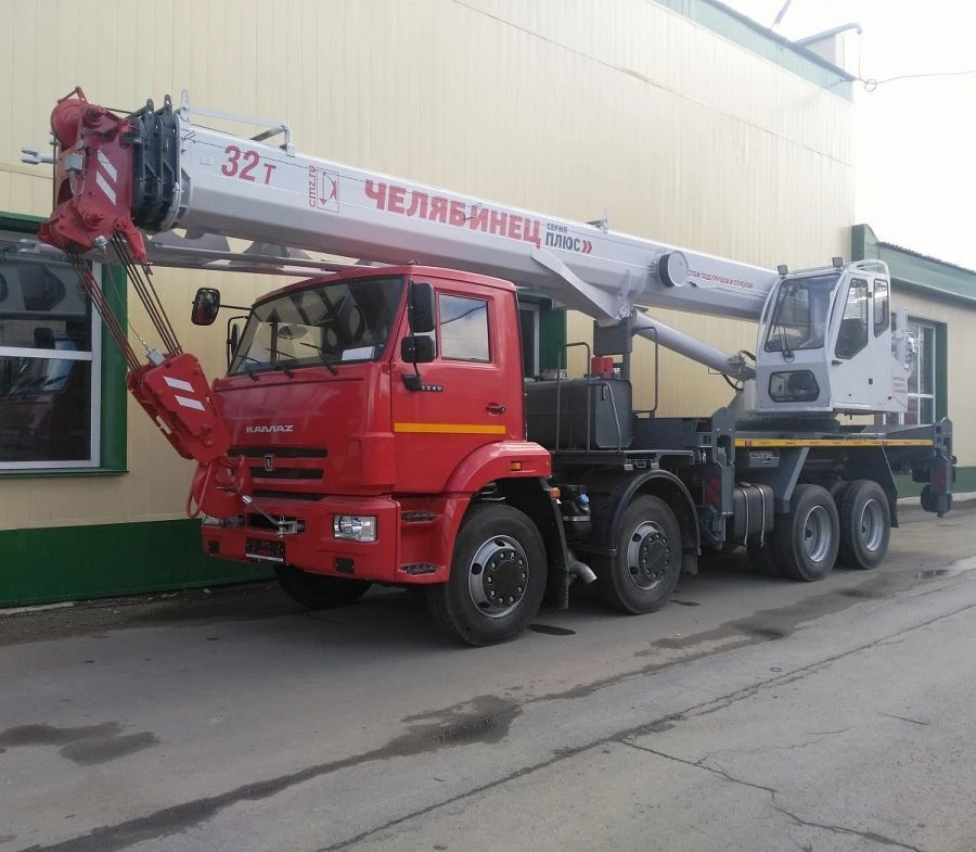 Truck crane ??-55733 of modification 6929B6-2 (using cab ??-55732?1.92.00.000 or ??-65717?5.92.00.000) on base