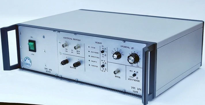 Low-frequency power amplifier UM LF