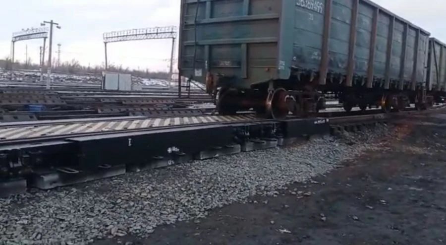 Universal pneumatic wagon retarder NZPU 500-4-2