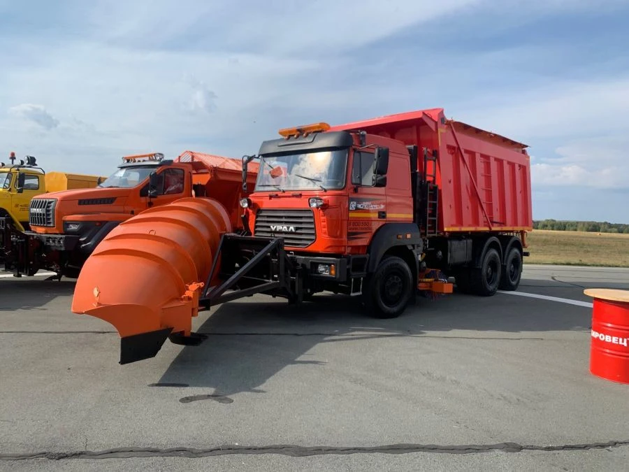 All-season combined road machine VMKD-2015 model 7963C2 on the chassis of URAL C34520
