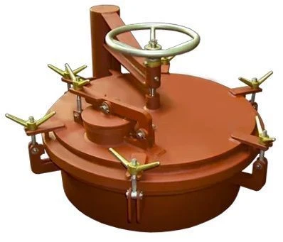Cargo tank ship hatch