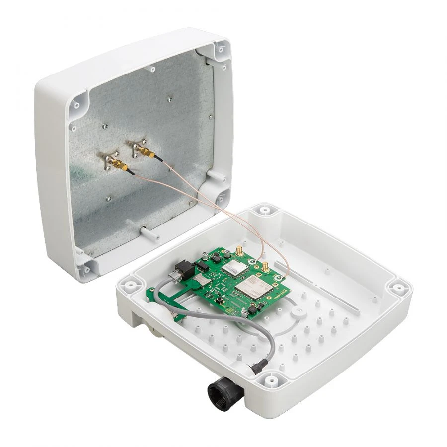 Outdoor router with built-in LTE cat.4 modem, Kroks Rt-Ubx DS m4