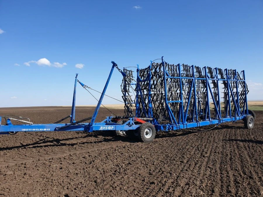 Harrowing hydraulic harrow hitch SBG-18-2 with harrows BZT