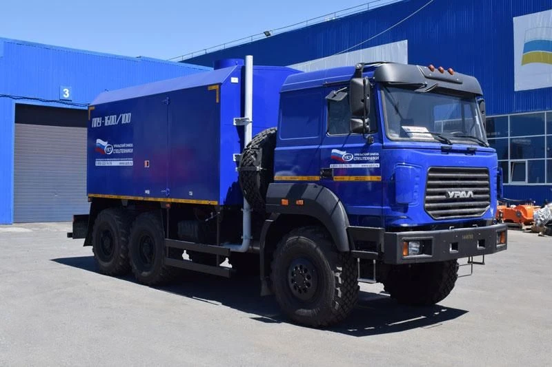 Mobile steam generating unit (MPU), UZST brand, type UZST02, modification 6890-16 on Ural 5557-80 chassis.