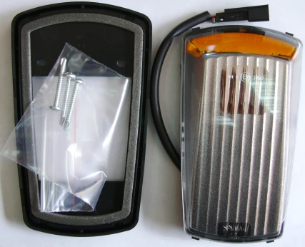 Side turn indicator BUPAE-001 (Modifications BUPAE-001-01, BUPAE-001-02, BUPAE-001-03, BUPAE-001-04)