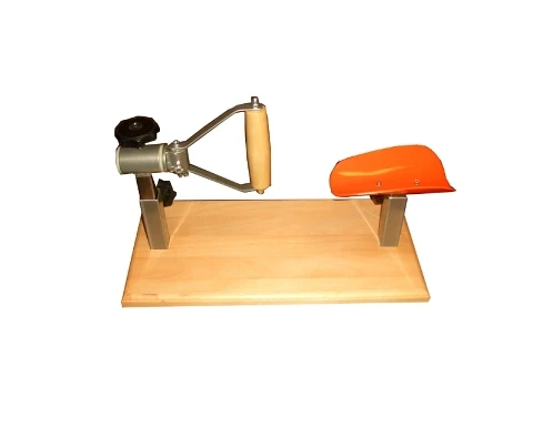 Rotational trainer for pronation and supination of the hand