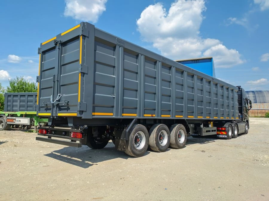 Semi-trailer three-axle (without steering) 94553 with axles manufactured by OOO BPV-OT: wheel axles with brakes