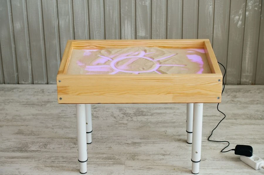 Game light table