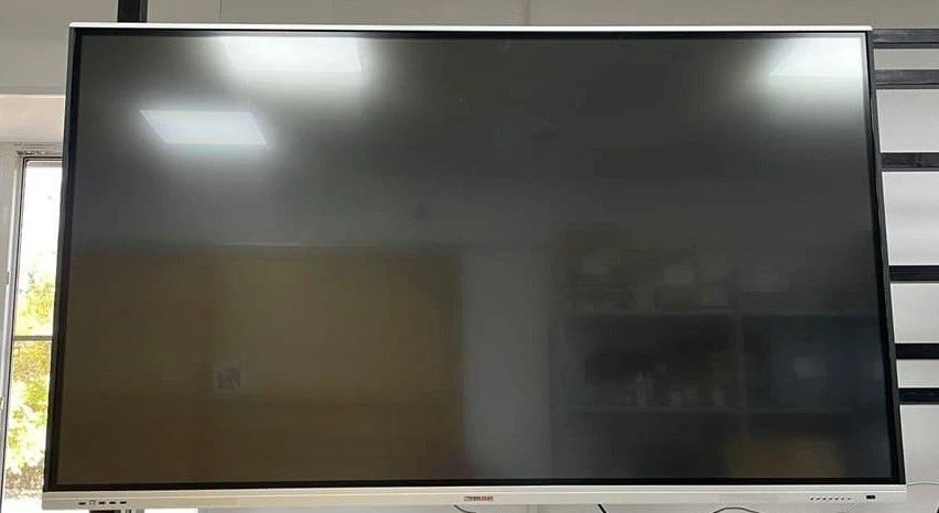 Professional liquid crystal panel, "ICAR" marking, model IR-75-100-110