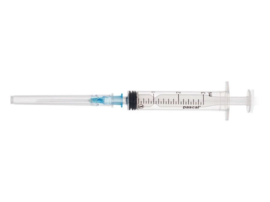 Luer type sterile single-use three-component injection syringe with nominal capacity of 3ml with 23G x 1 needle.