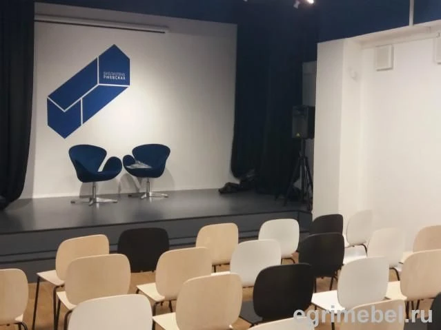 Stage/AM-4