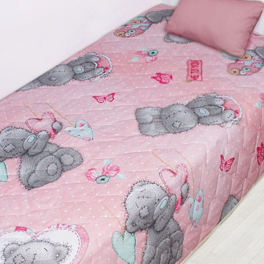 Quilted children's bedspread