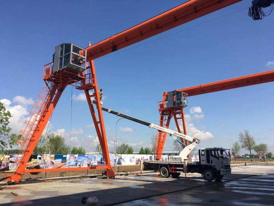 Gantry crane with cab, model KK-B-Q-L-H