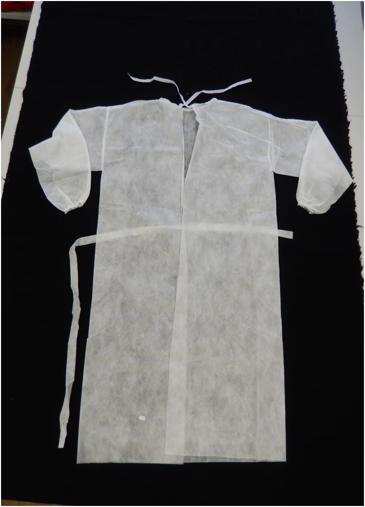 Single-use non-sterile isolation suit SIMPATICA 2-01/2-02/2-03 as part of SIMPATICA-X4 Standard
