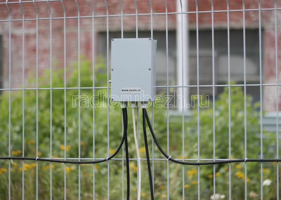 Vibration detection device "PREPONA-M"