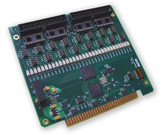 Discrete input module with galvanic isolation DIC122
