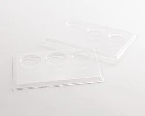 Single-use 3 well polymer immunological plate (transparent). Item No.: M-01/2