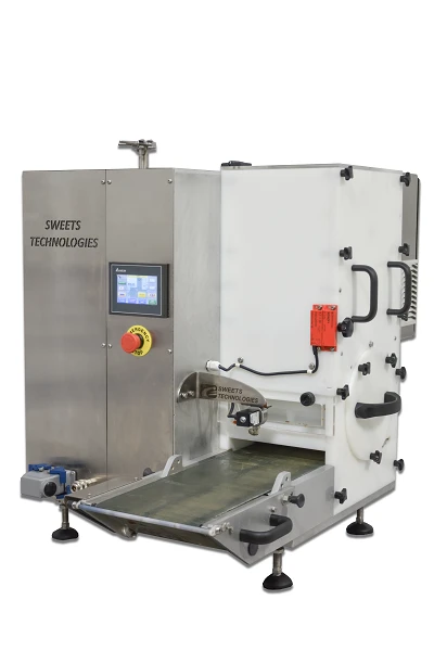 Machine for moulding plastic (fruit) masses RFM-200