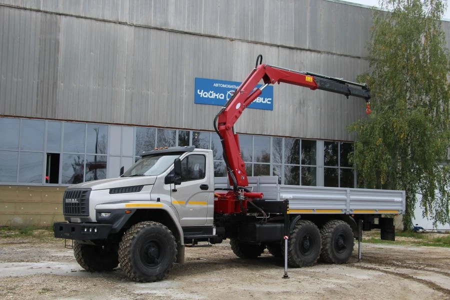 Vehicle with CMU model NR8082S produced by LLC "Chaika-NN", modification 2784U3 on URAL chassis: 5557-6151-70, 5557-615.