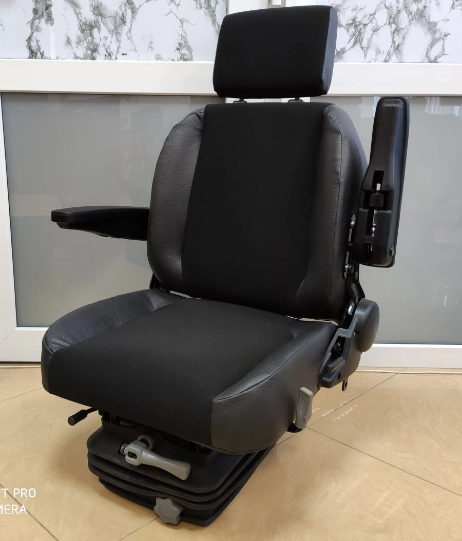 Operator's seat ST 111.100.002