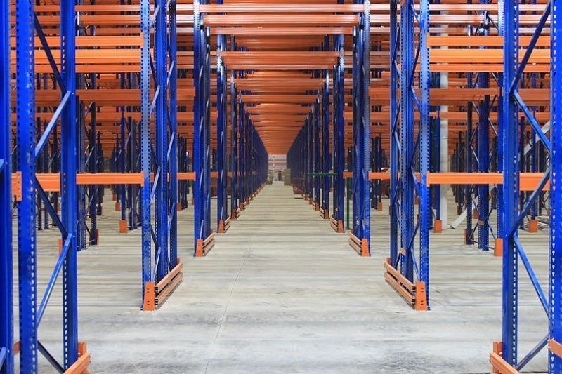 Metal warehouse shelving unit