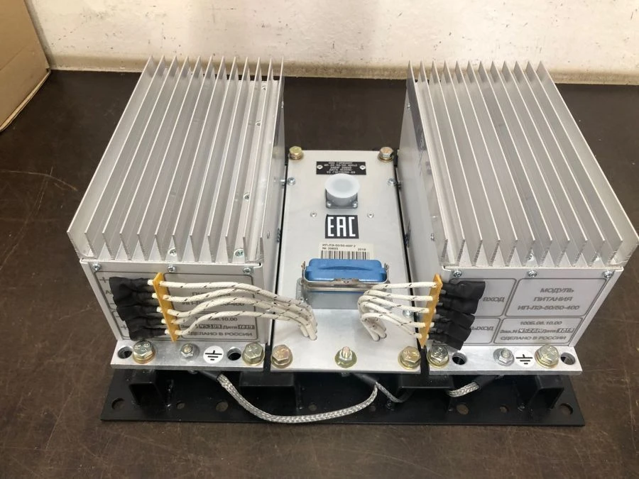 Power supply source for locomotive electronic equipment IP-LE-50/50-400x2 (IP-LE-50/800) 100B.08.00.00.00