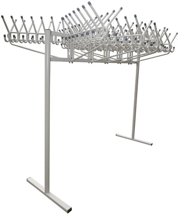 Floor coat rack with swivelling mechanisms