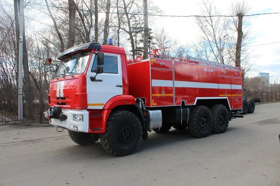 Fire tanker AC 9.0-40 (43118), type 4344-D0, modification 4344G2, based on chassis of modifications 43118-A5, 43118-50, 43118-RR