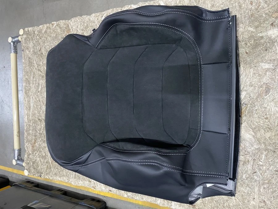 Skoda Kodiaq left front seat backrests upholstery 562881805* where * is a symbol representing a design feature of the part and c