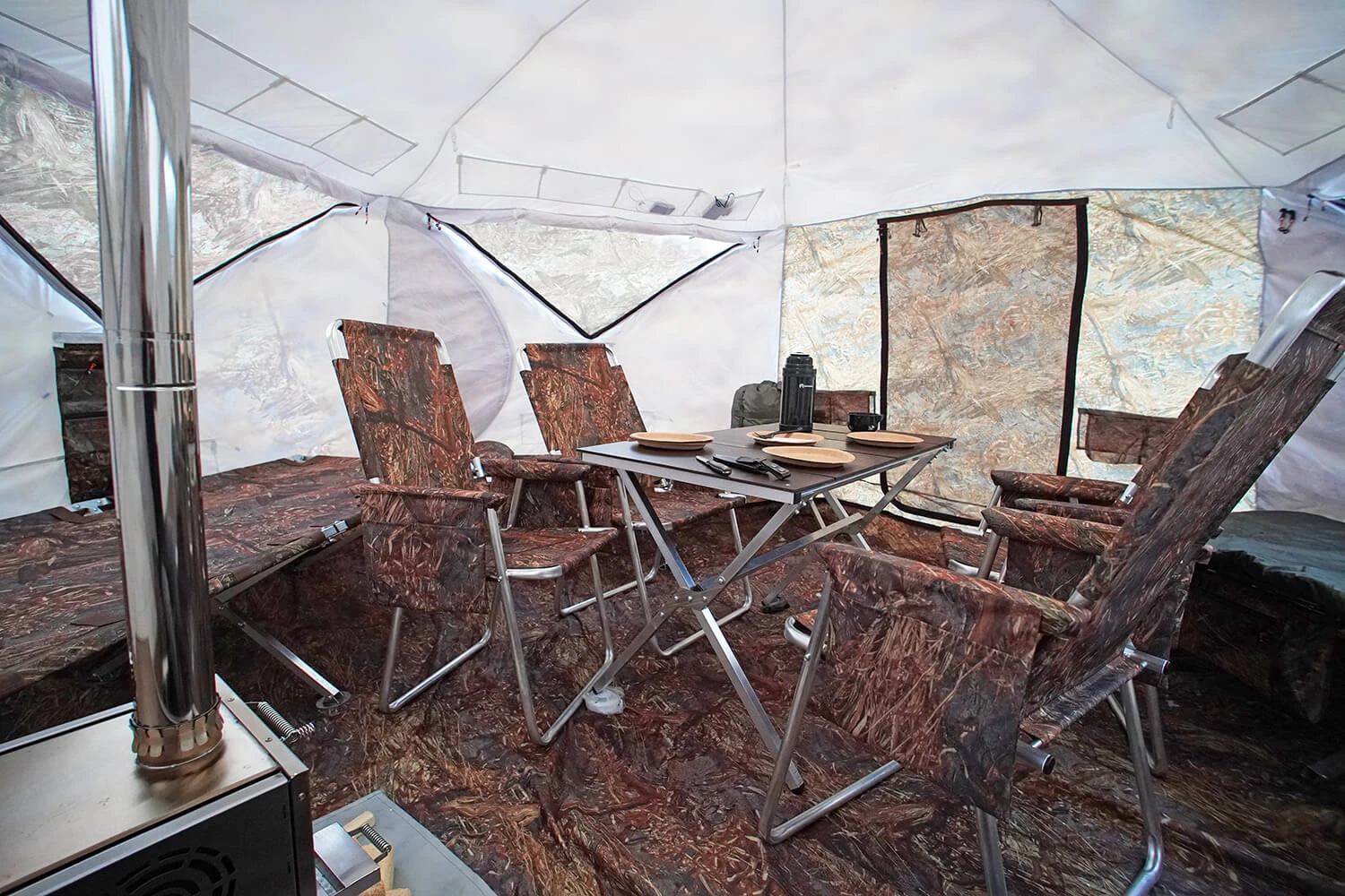 Dining configuration