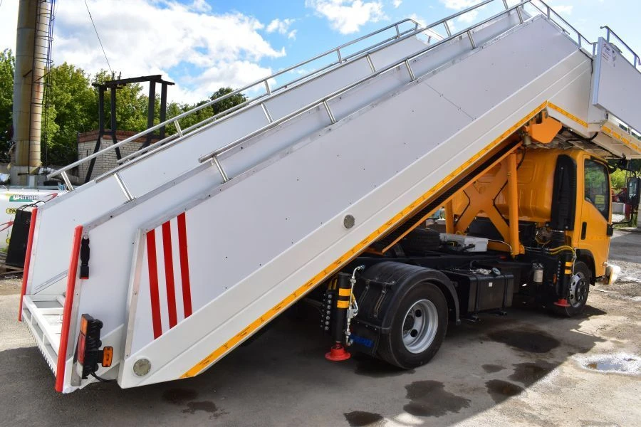 Self-propelled gutter TSP-GIRD on KAMAZ 4308-G5 chassis. GIRD brand. Type 5849BF. Modification 5849BF-0000120.Execution of loadi