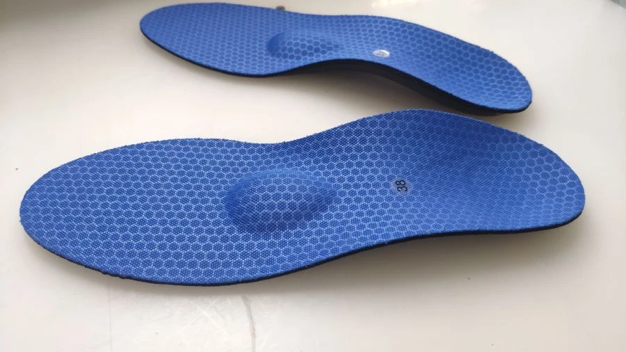 Inlays for orthopaedic footwear (including insoles, half insoles).