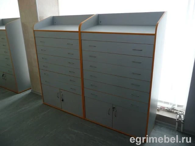 Newspaper rack/ST-17