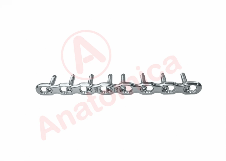 Reconstructive plate with angular stability