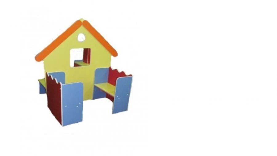Russian hut play area