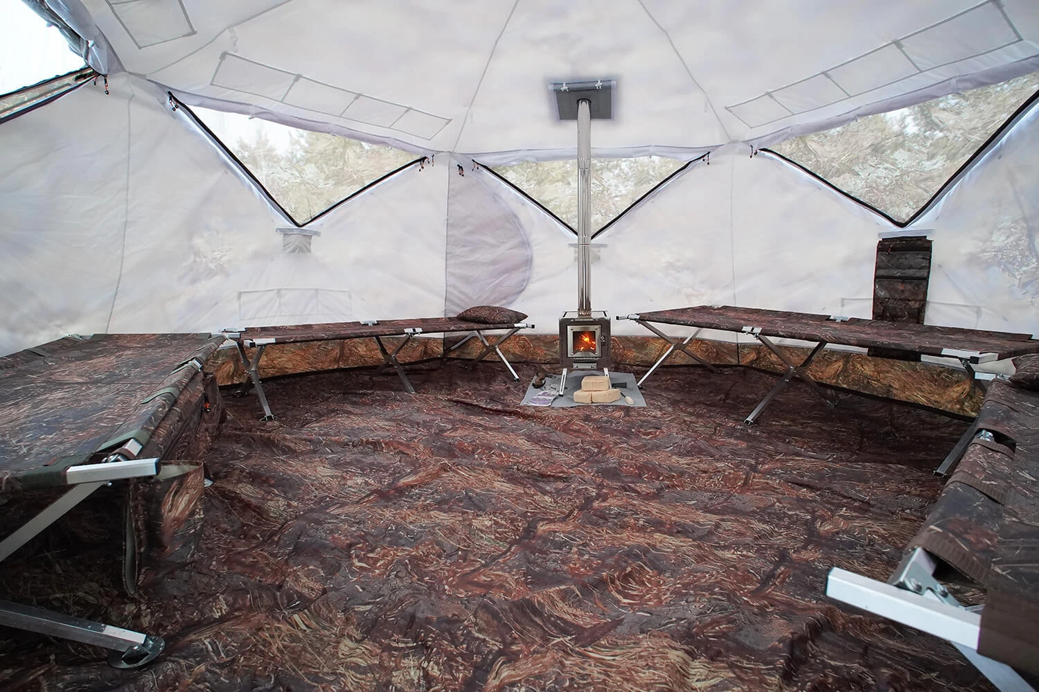 Sleeping layout with wood stove