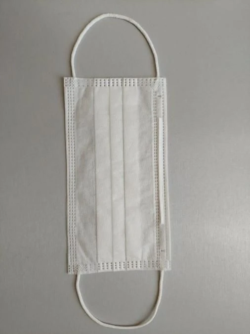 Medical mask three-layer nonwoven, disposable, spunbond/spunbond/SMC with earflaps, size 175 mm x 9