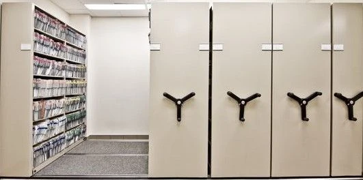 Mobile metal shelving unit