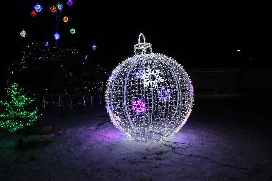 Illumination frame "New Year Ball" - decorative street lamp, installed as an independent stationary lamp