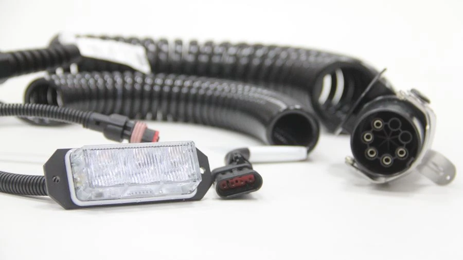 183.10-3724012-5AL0-S-B Front strobe harness