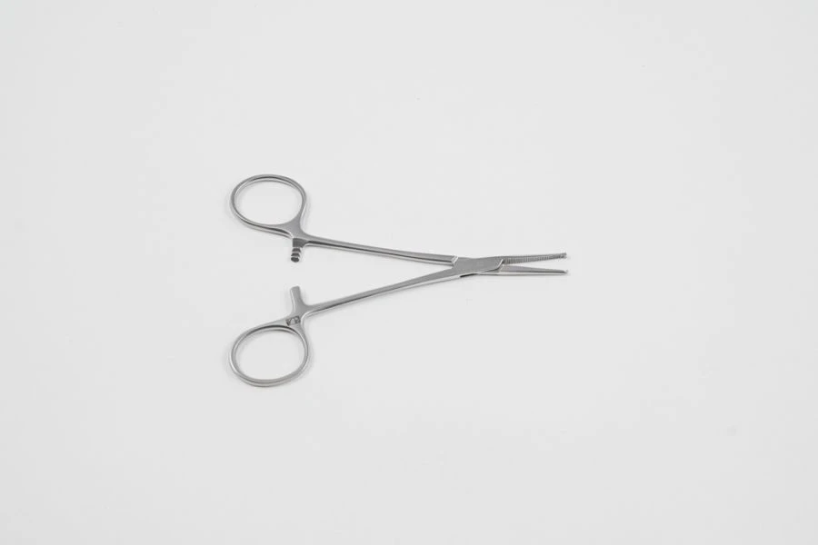 VZ-Z-117, Extinguishing clamp 1x2 teeth, toothed, straight for newborns, 120 mm