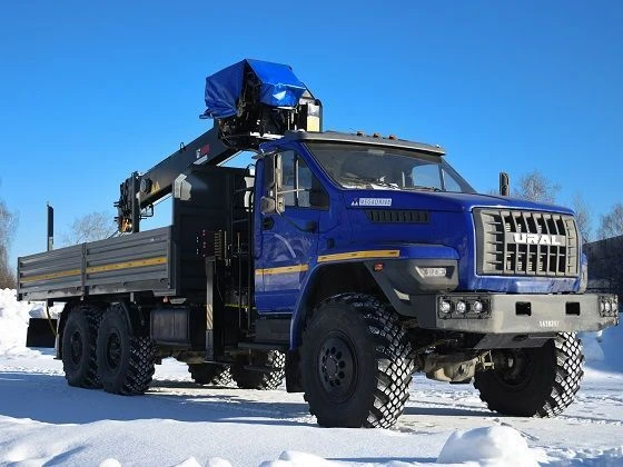 Special purpose vehicle with hydraulic loading crane of KMA type on the basis of URAL 4320 and its modifications U0K03N-4Z240