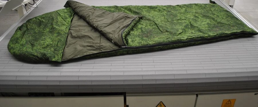 Special sleeping bag with liners