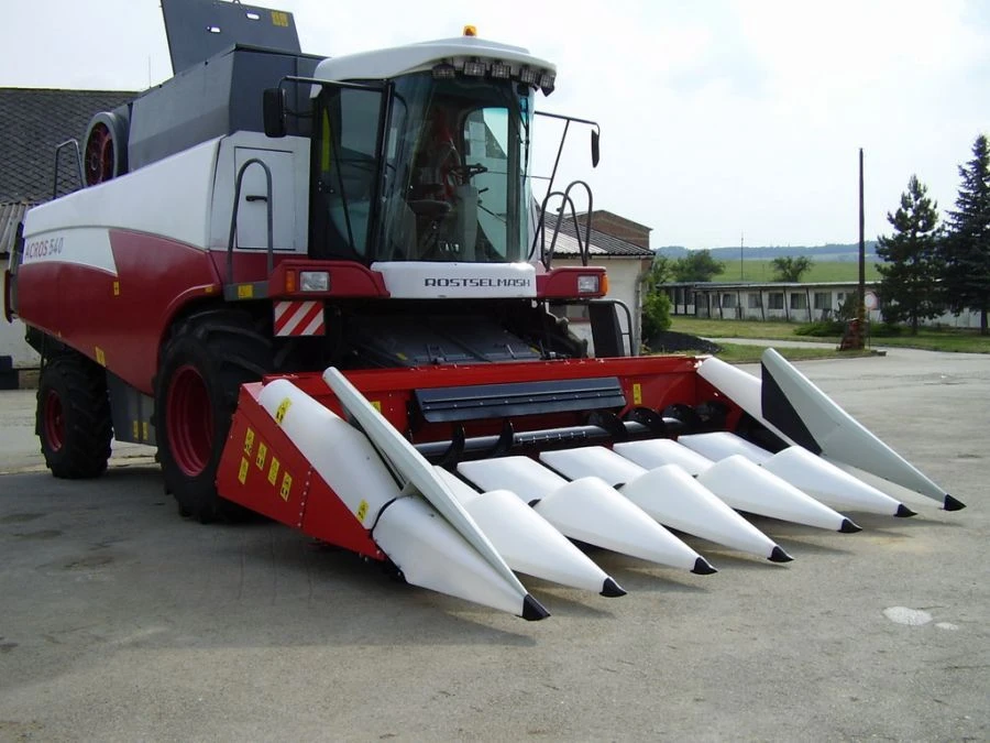 Corn harvester OROS RUS 6R