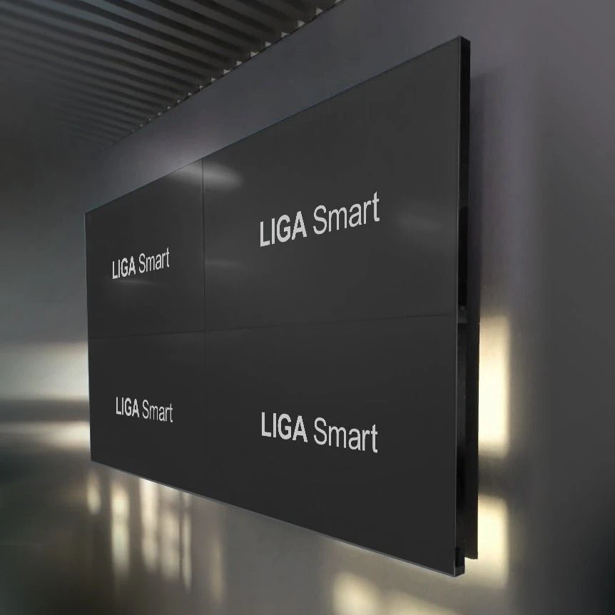 LigaSmart information display device (based on LCD panels), model VW (video wall).