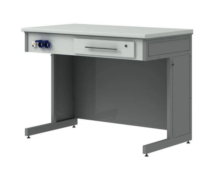 Demonstration table for metal equipment