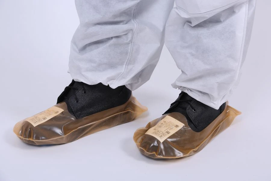 Footwear special additional plasticate footwear for protection against radioactive contamination: Footprints