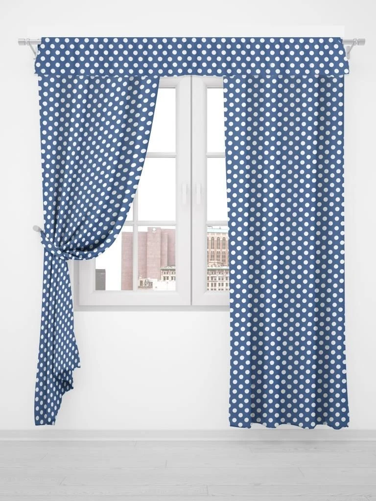 Garment textile haberdashery for adults in sets and separate items: curtains of cotton fabrics
